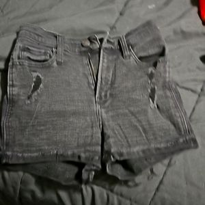 Hollister shorts size 0